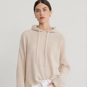Fisherman cashmere hoodie from Jenni Kayne